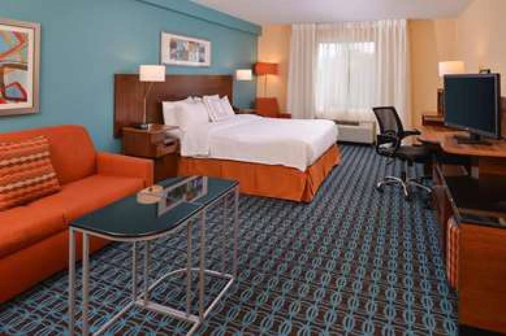 Fairfield Inn And Suites By Marriott St Louis St Charles 3