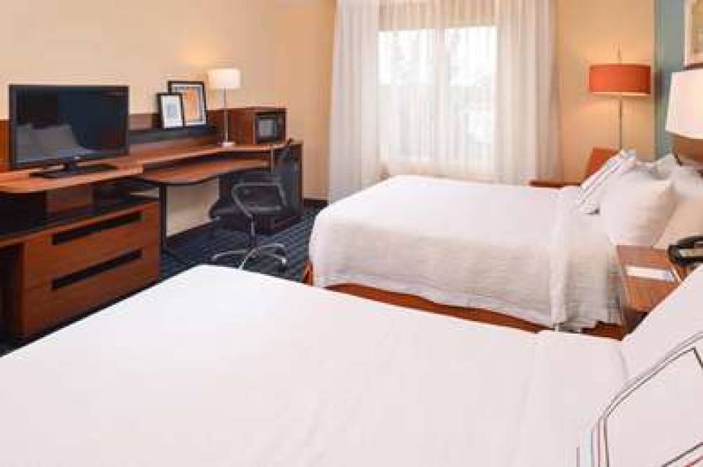 Fairfield Inn And Suites By Marriott St Louis St Charles 4