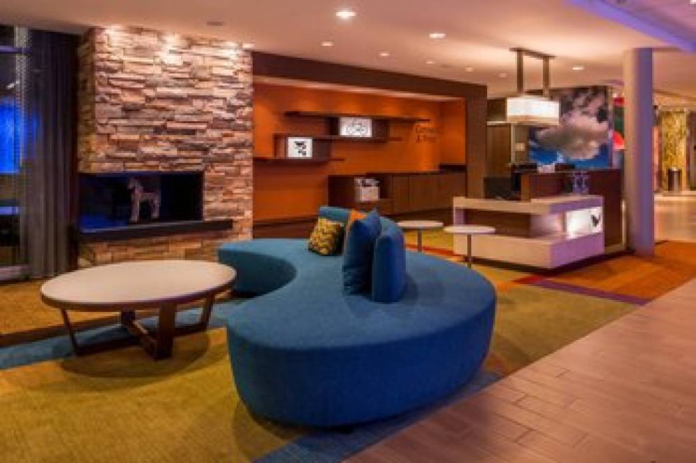 Fairfield Inn And Suites By Marriott St Louis Westport 1