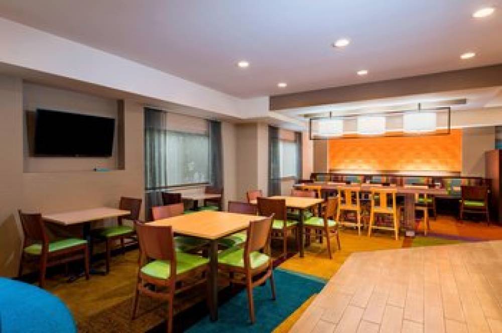 Fairfield Inn And Suites By Marriott St Petersburg Clearwater 3