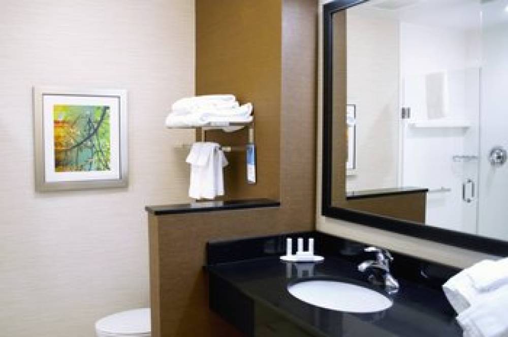 Fairfield Inn And Suites By Marriott Stroudsburg Bartonsville Poconos 9