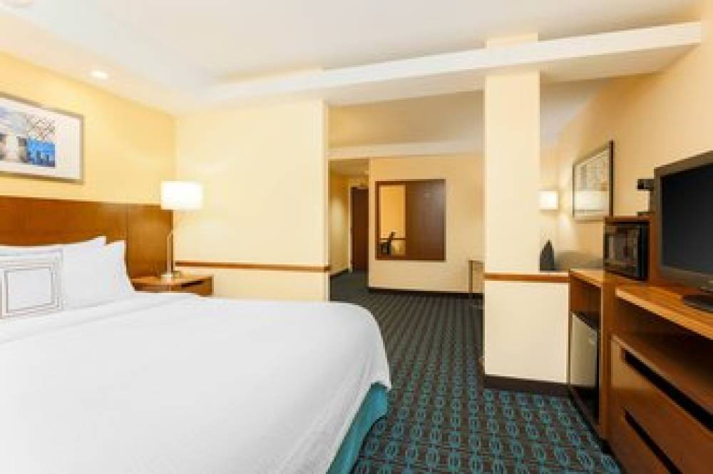 Fairfield Inn And Suites By Marriott Tampa Brandon 6