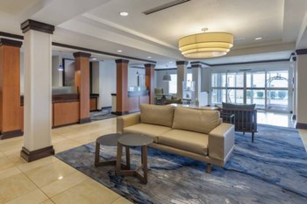 Fairfield Inn And Suites By Marriott Texarkana 4