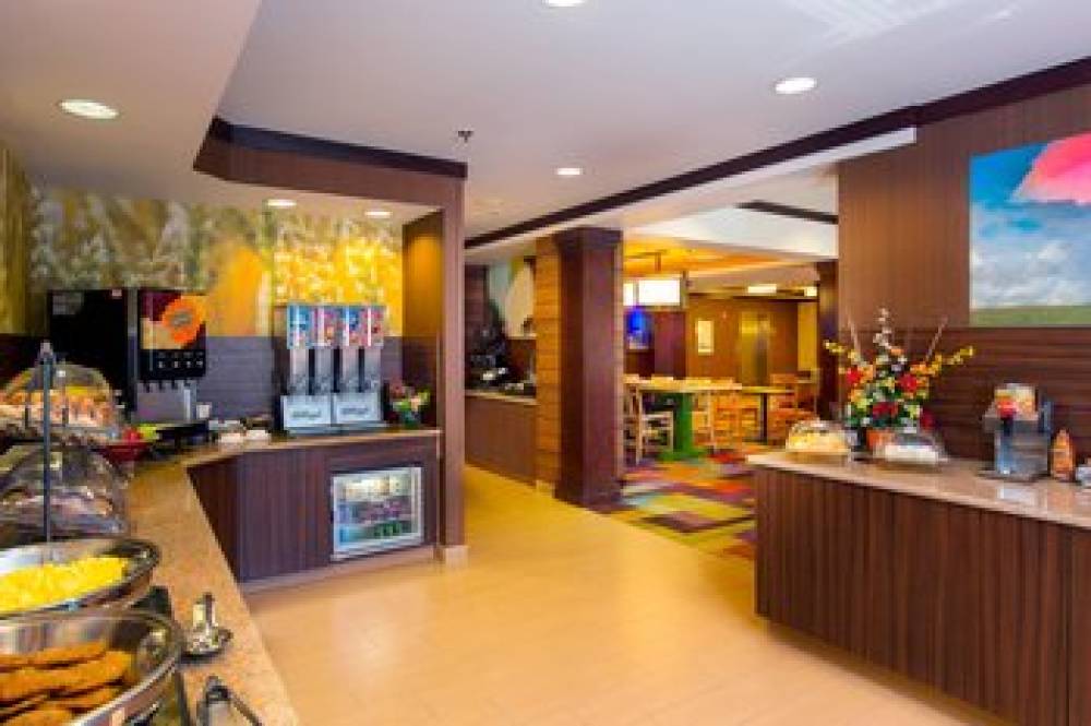 Fairfield Inn And Suites By Marriott Tifton 9