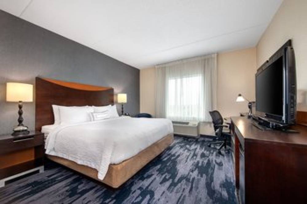 Fairfield Inn And Suites By Marriott Toronto Mississauga 5