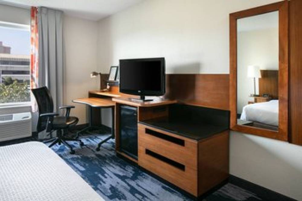 Fairfield Inn And Suites By Marriott Tulsa Central 9