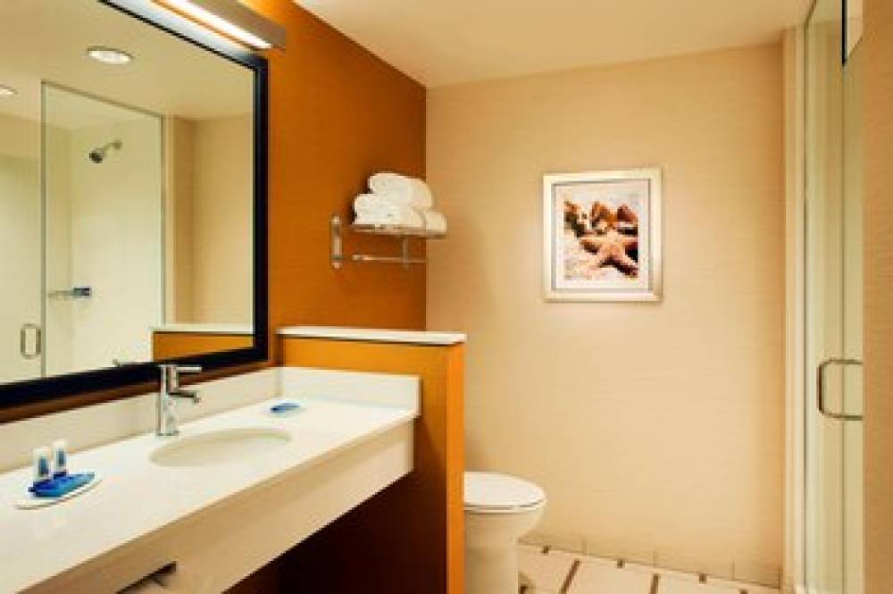 Fairfield Inn And Suites By Marriott Tustin Orange County 8