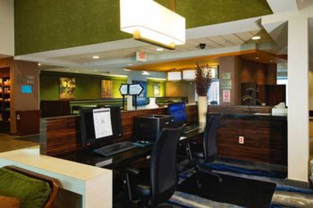 Fairfield Inn And Suites By Marriott Valdosta 10