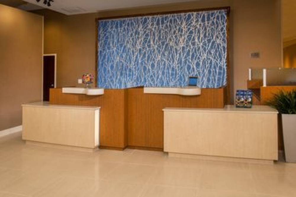 Fairfield Inn And Suites By Marriott Washington 4