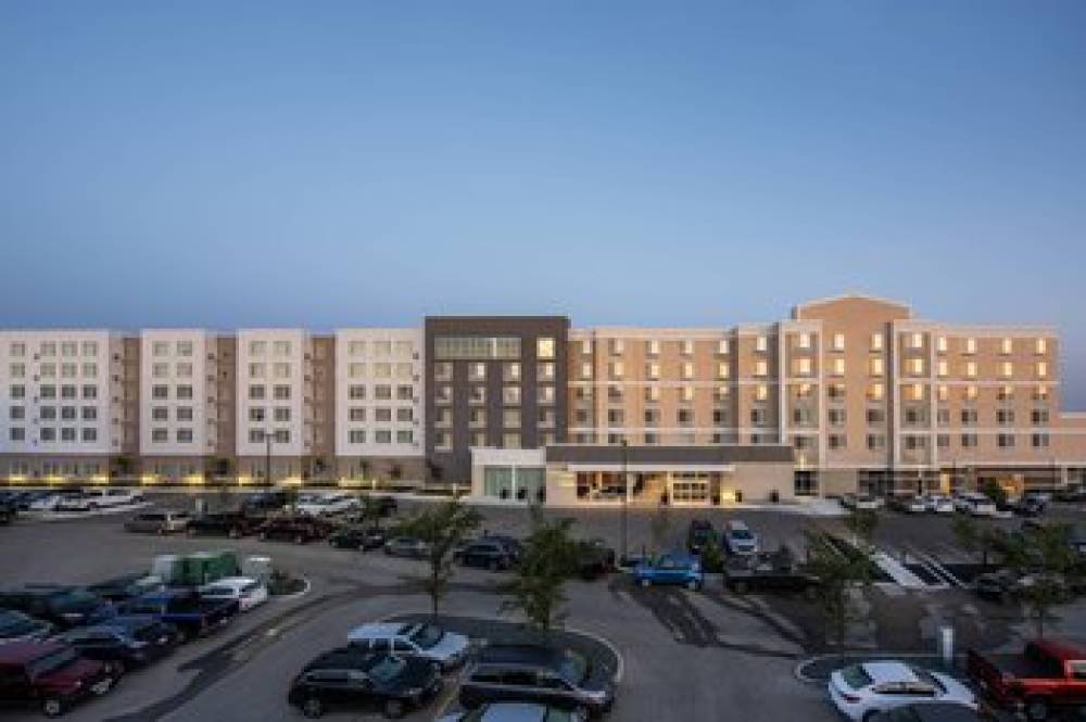 Fairfield Inn And Suites By Marriott Winnipeg 1