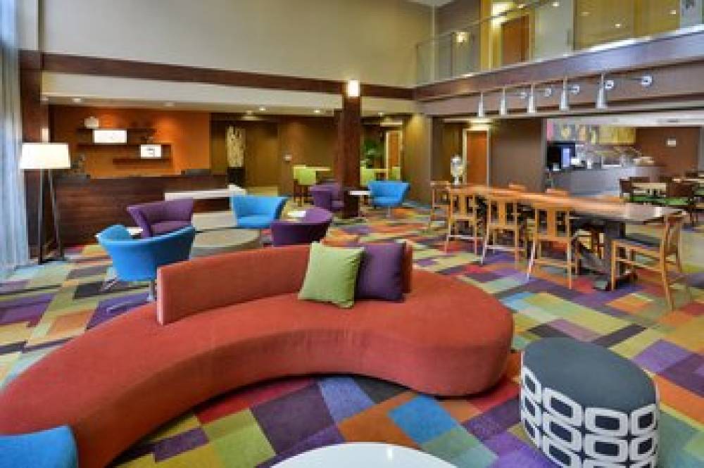 Fairfield Inn And Suites By Marriott Winston-Salem Hanes Mall 1