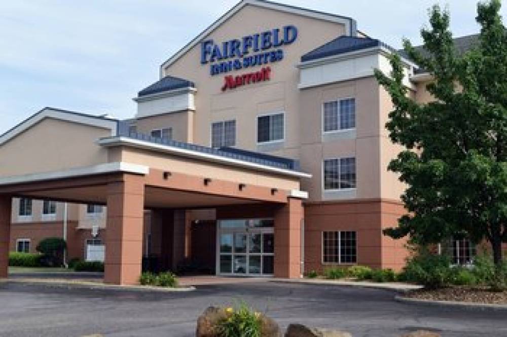 Fairfield Inn And Suites By Marriott Youngstown Austintown