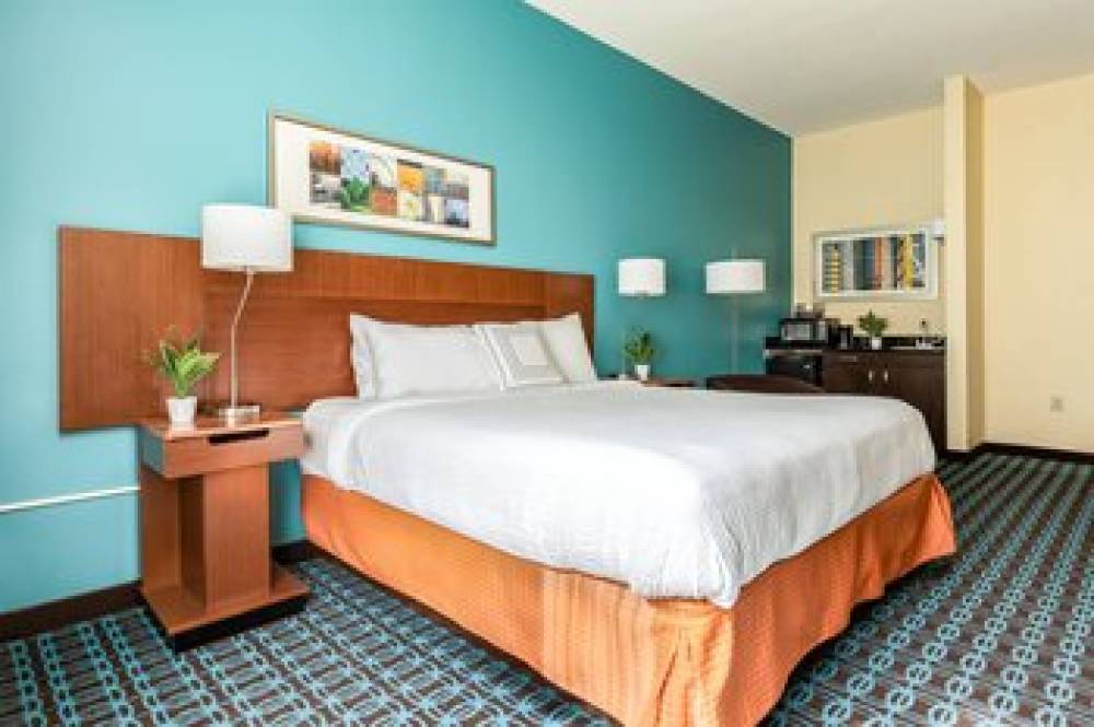 Fairfield Inn By Marriott Charlotte Northlake 8