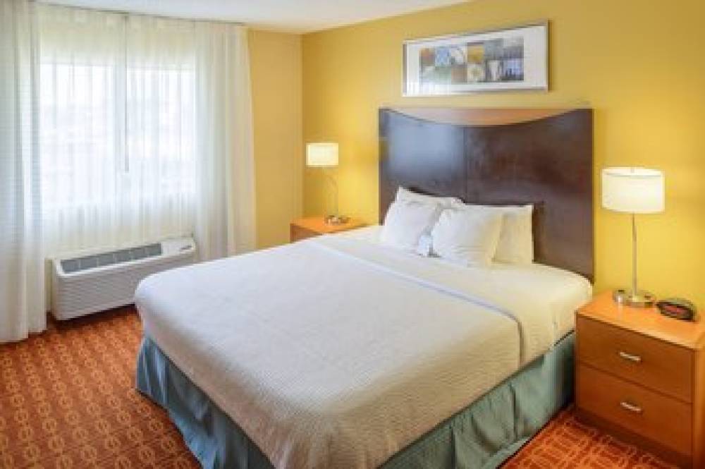 Fairfield Inn By Marriott Indianapolis South 9