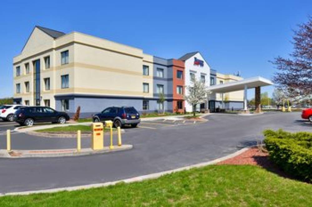 Fairfield Inn By Marriott Rochester Airport 2