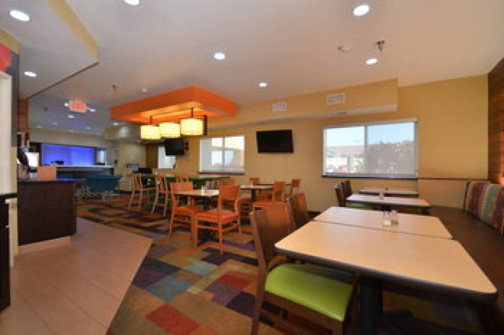 Fairfield Inn By Marriott Springfield 7