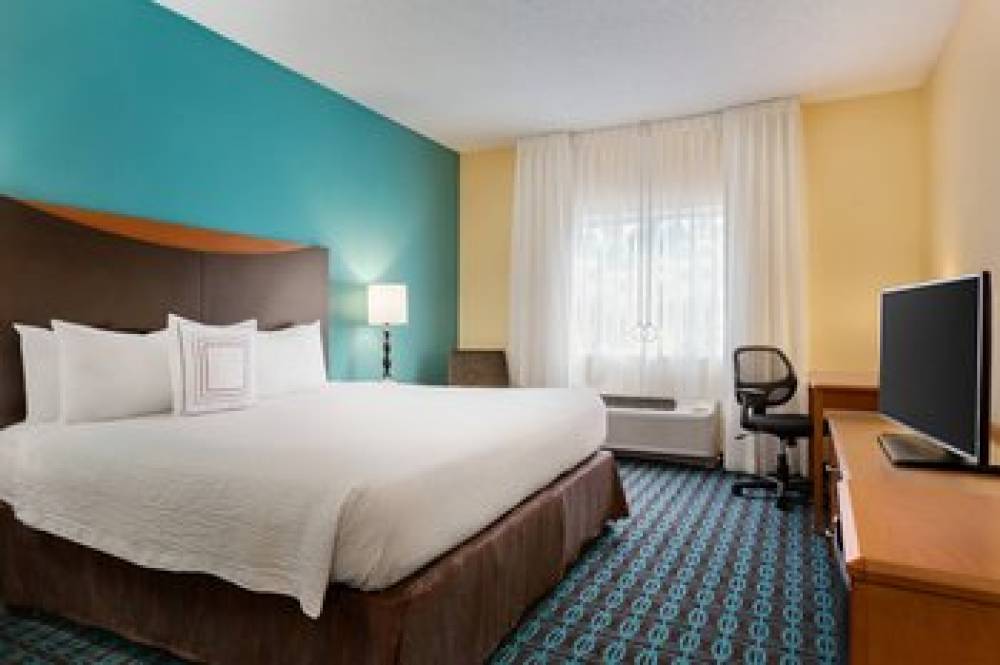 Fairfield Inn & Suites By Marriott Toledo Maumee 10