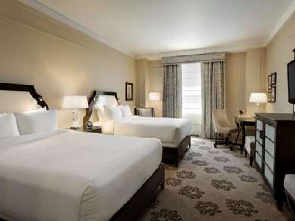 Fairmont Hotel Vancouver 8