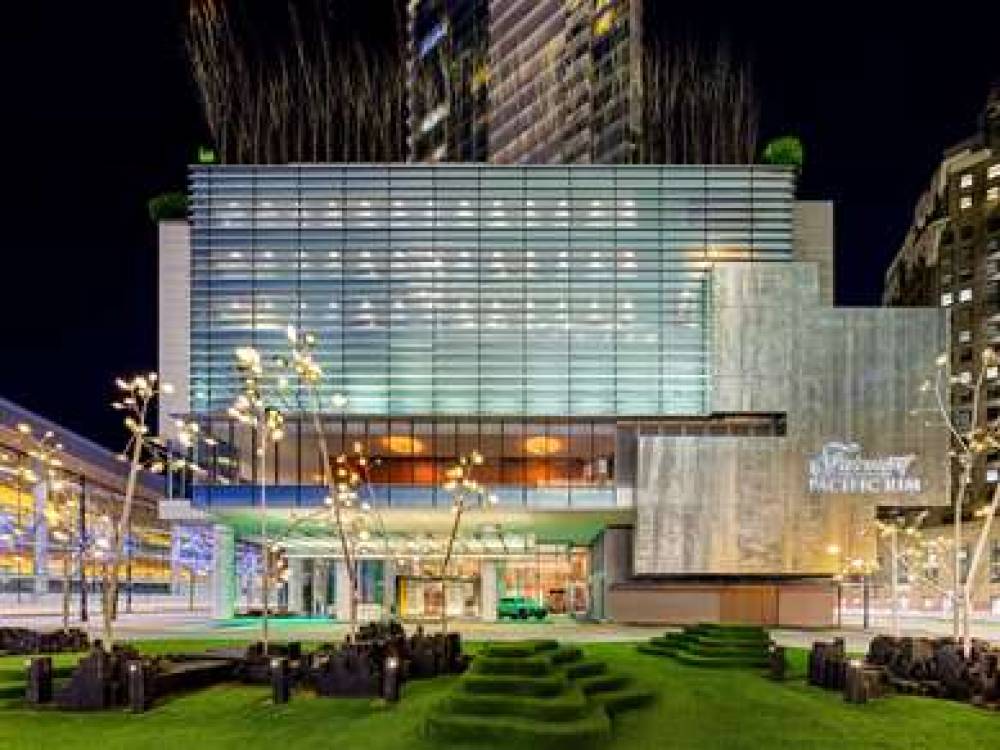 Fairmont Pacific Rim 1