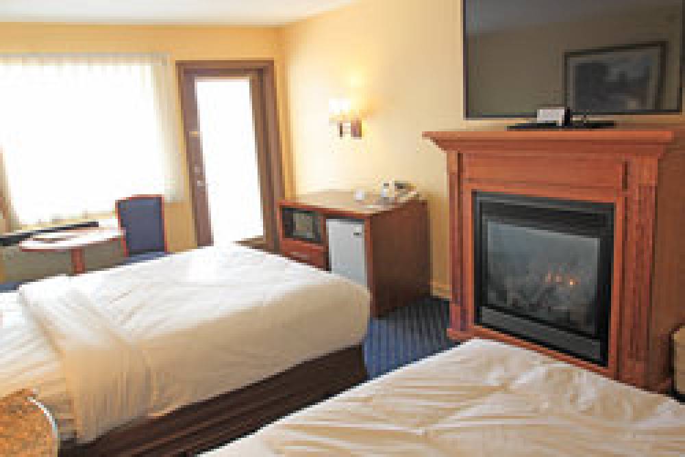 FIRESIDE INN AND SUITES-BELFAS 10