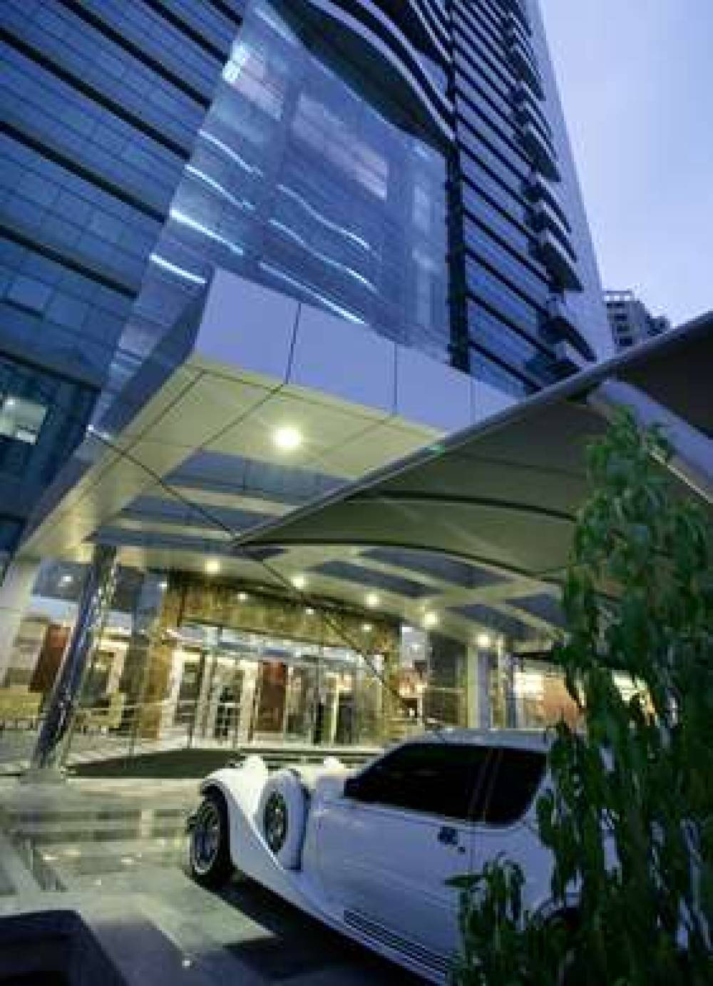 First Central Hotel Suites Dubai 2