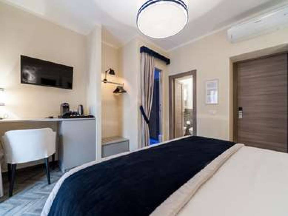 FORO ROMANO LUXURY SUITES 7