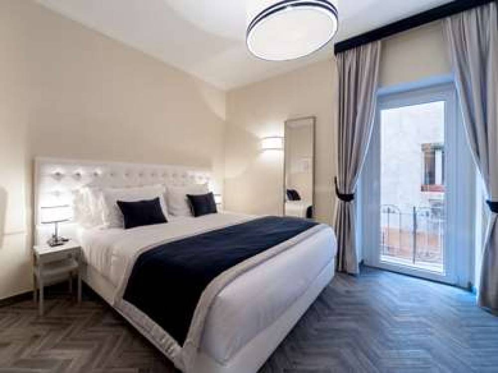 FORO ROMANO LUXURY SUITES 5