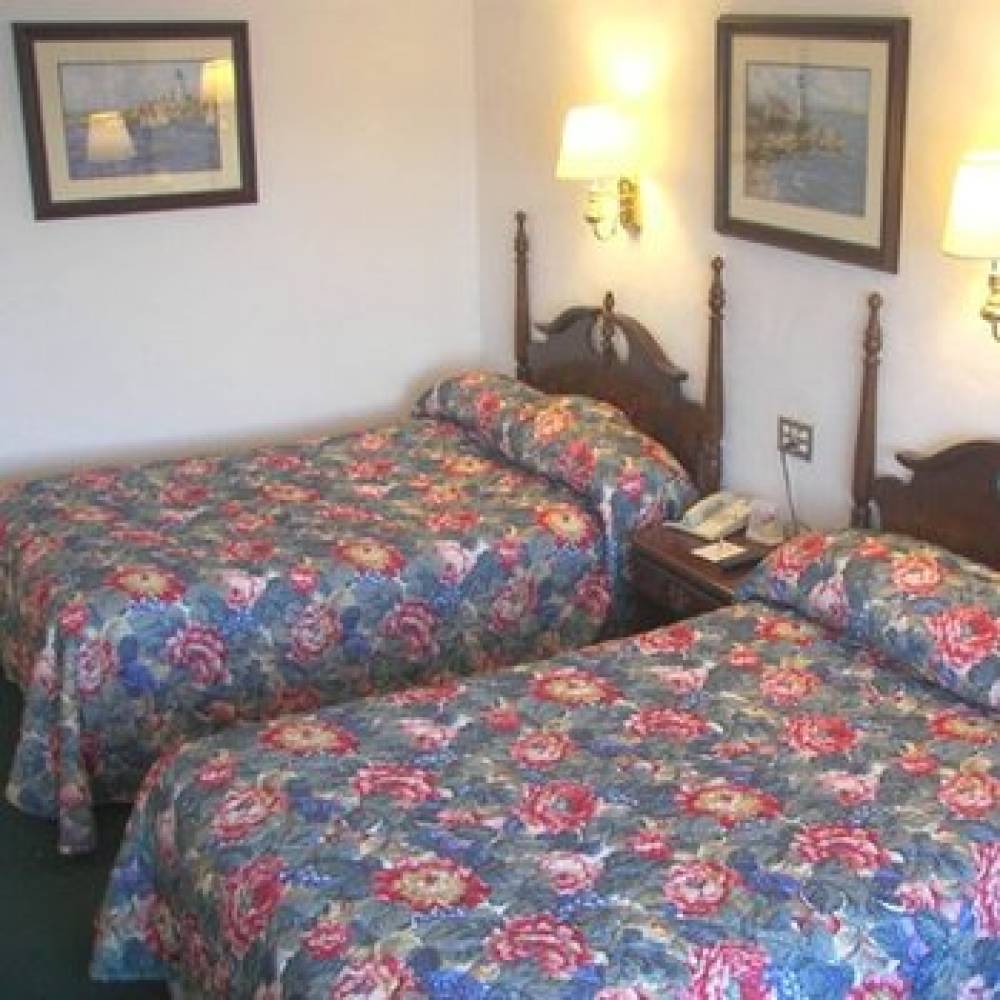 Fort Knox Inn Bucksport 5