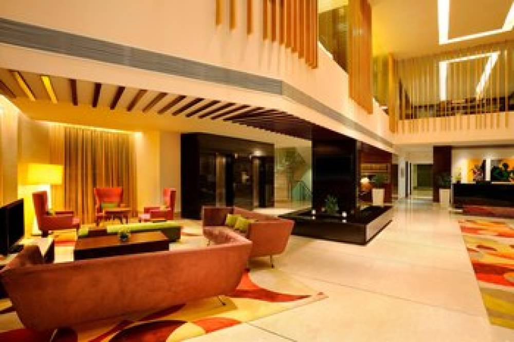 Four Points By Sheraton Ahmedabad 4