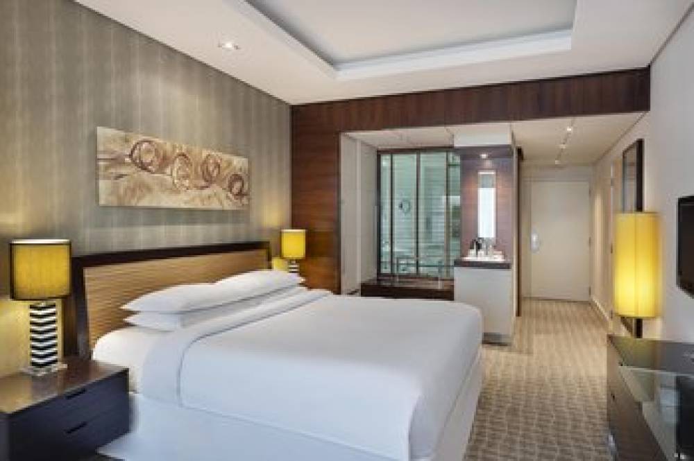 Four Points By Sheraton Bur Dubai 10