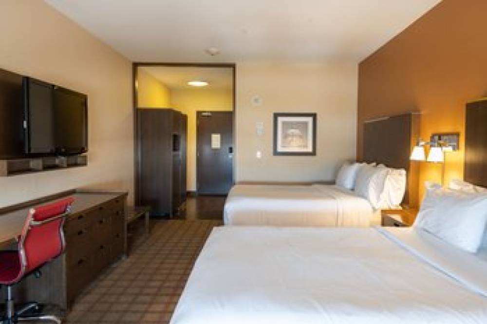 Four Points By Sheraton Edmonton International Airport 8