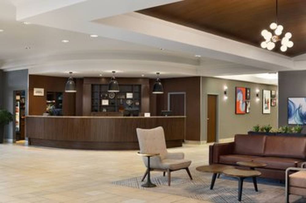 Four Points By Sheraton Edmonton South 2