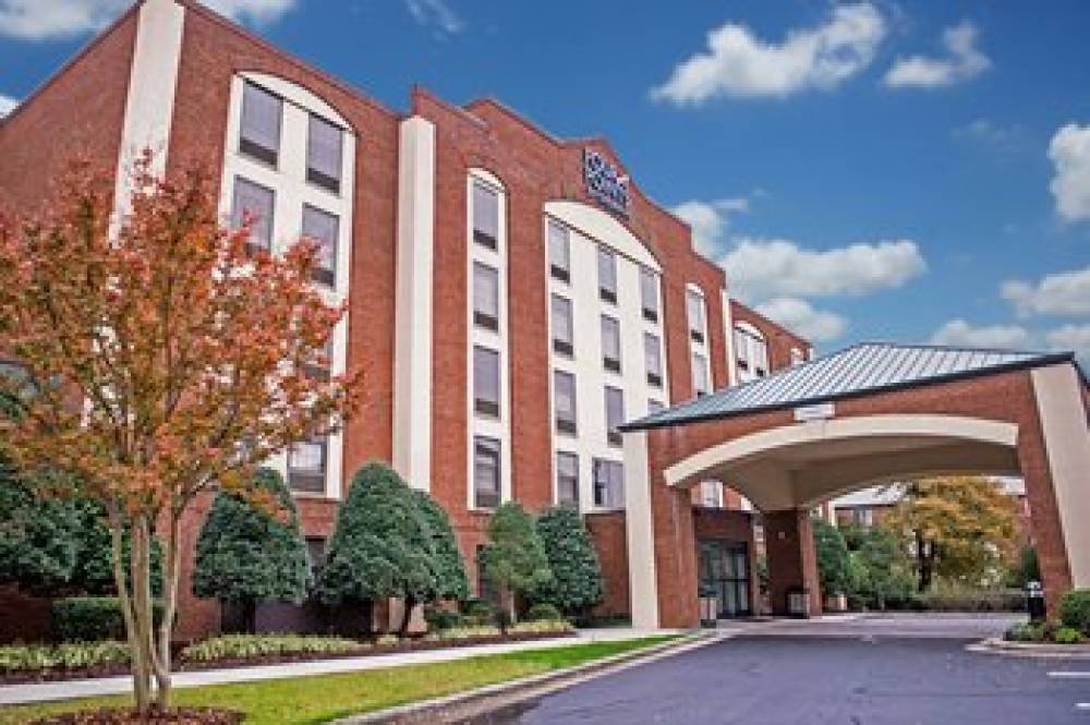 Four Points By Sheraton Greensboro Airport 2