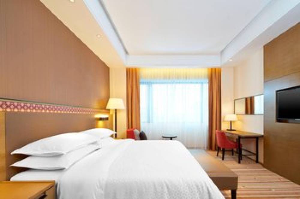 Four Points By Sheraton Guilin Lingui 8