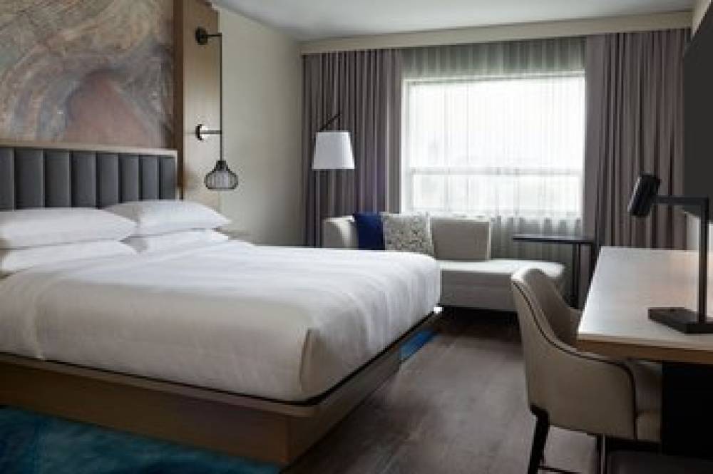 Four Points By Sheraton Kingston 6