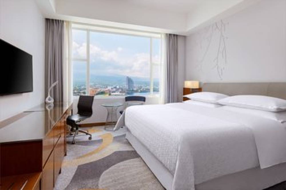 Four Points By Sheraton Manado 5