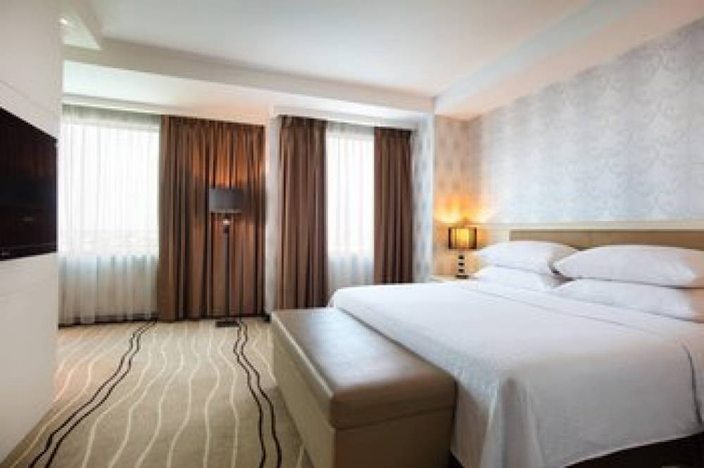 Four Points By Sheraton Medan 6