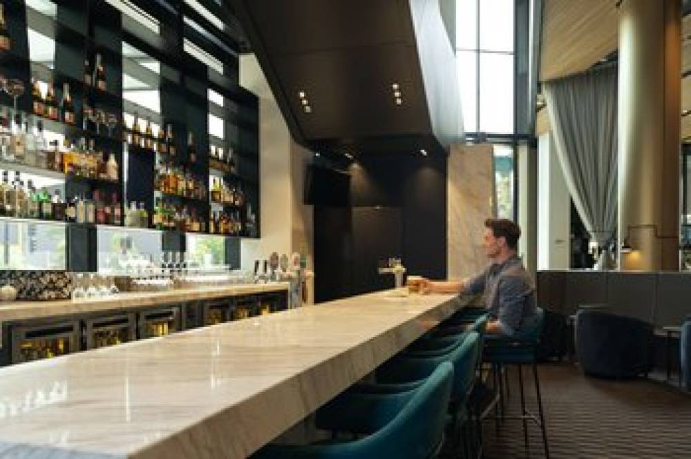 Four Points By Sheraton Melbourne Docklands 10