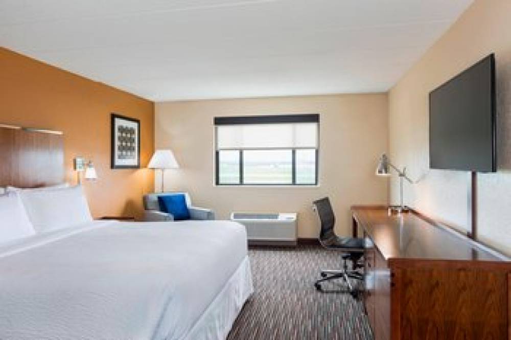 Four Points By Sheraton Milwaukee Airport 4