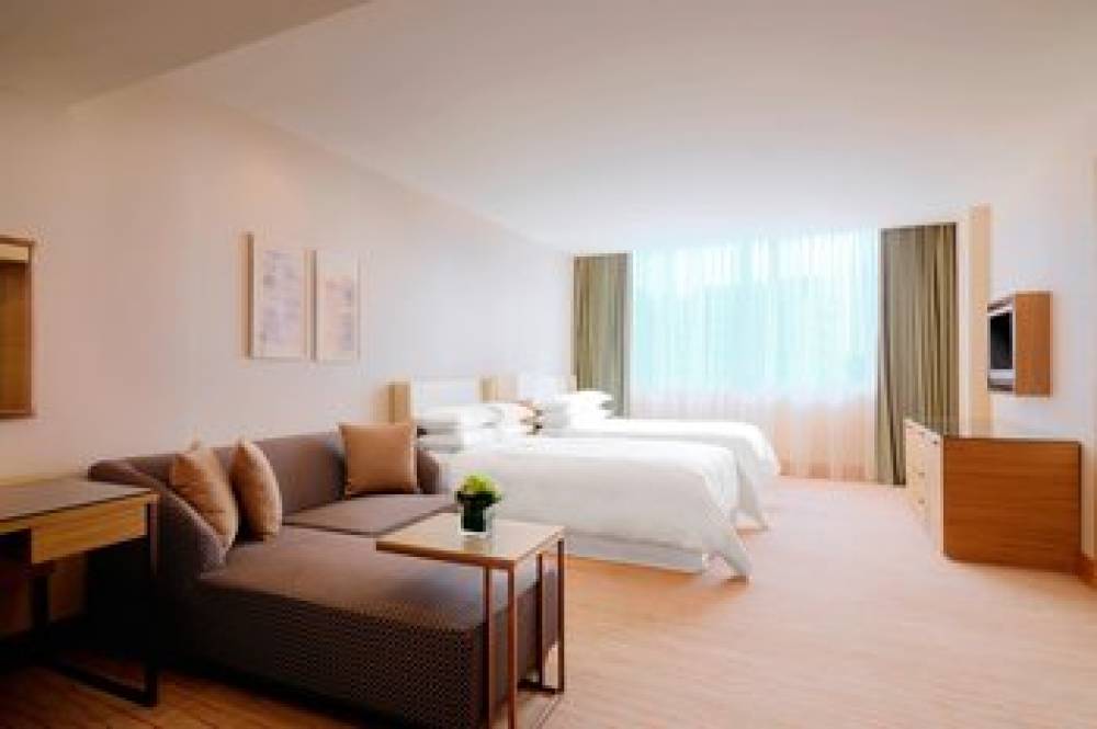 Four Points By Sheraton Shanghai Daning 6