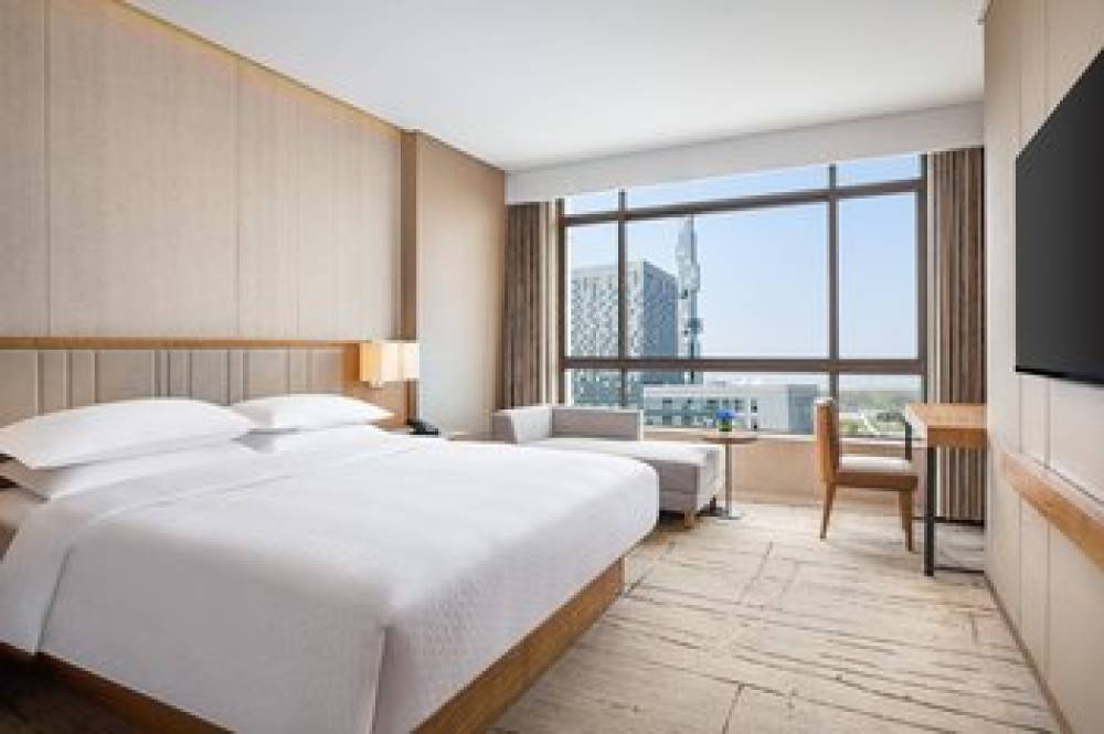 Four Points By Sheraton Shanghai Kangqiao 8