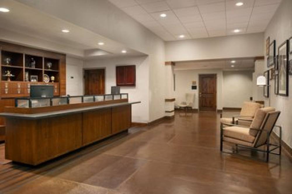 Four Points By Sheraton Tucson Airport 3