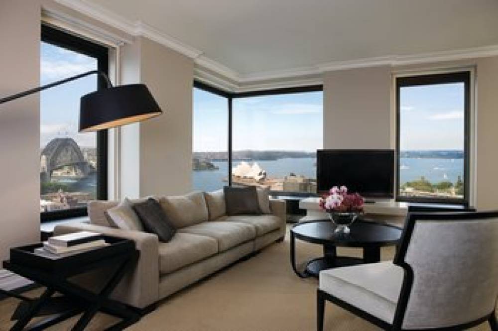 Four Seasons Hotel Sydney 6