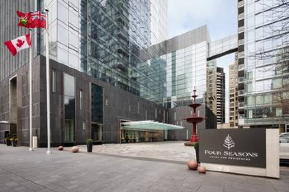 Four Seasons Hotel Toronto 1