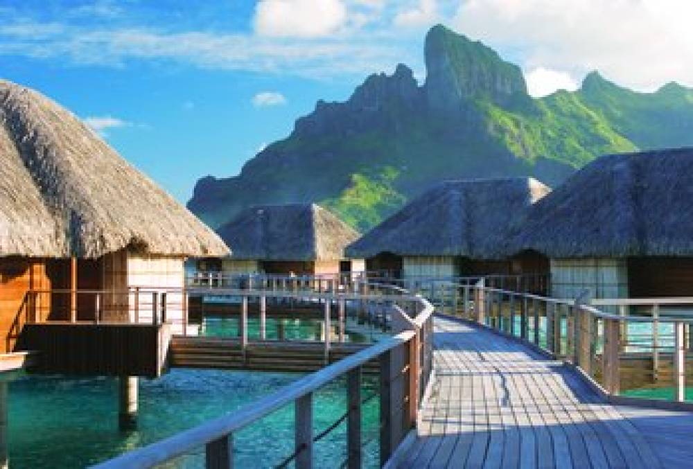 Four Seasons Resort Bora Bora