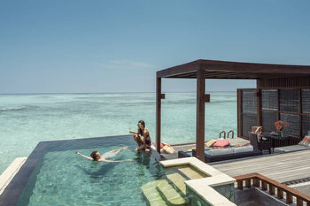 Four Seasons Resort Maldives At Kuda Huraa 2