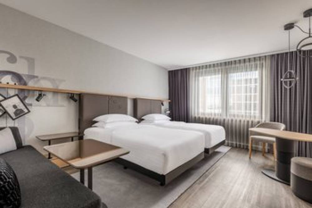 Frankfurt Airport Marriott Hotel 10