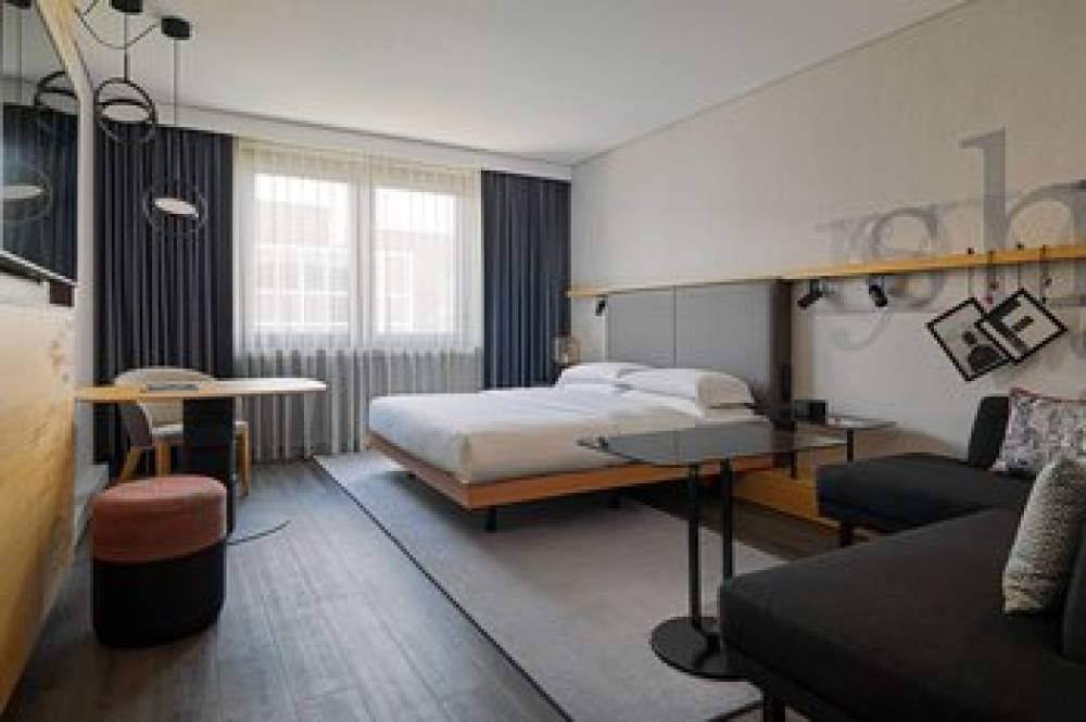 Frankfurt Airport Marriott Hotel 6