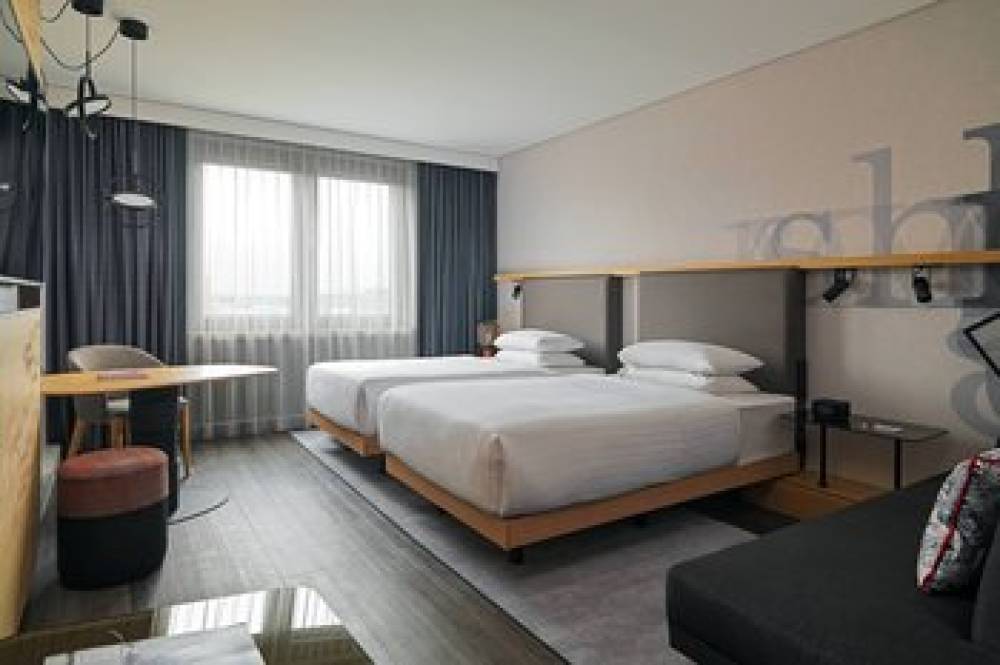 Frankfurt Airport Marriott Hotel 7