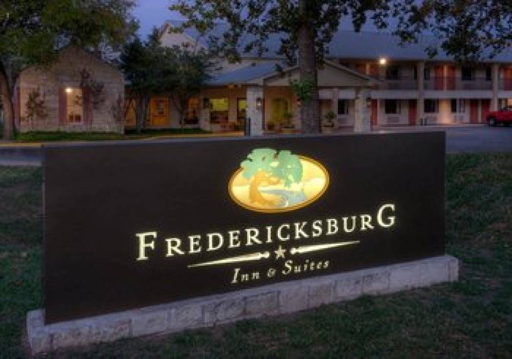 FREDERICKSBURG INN AND SUITES 4